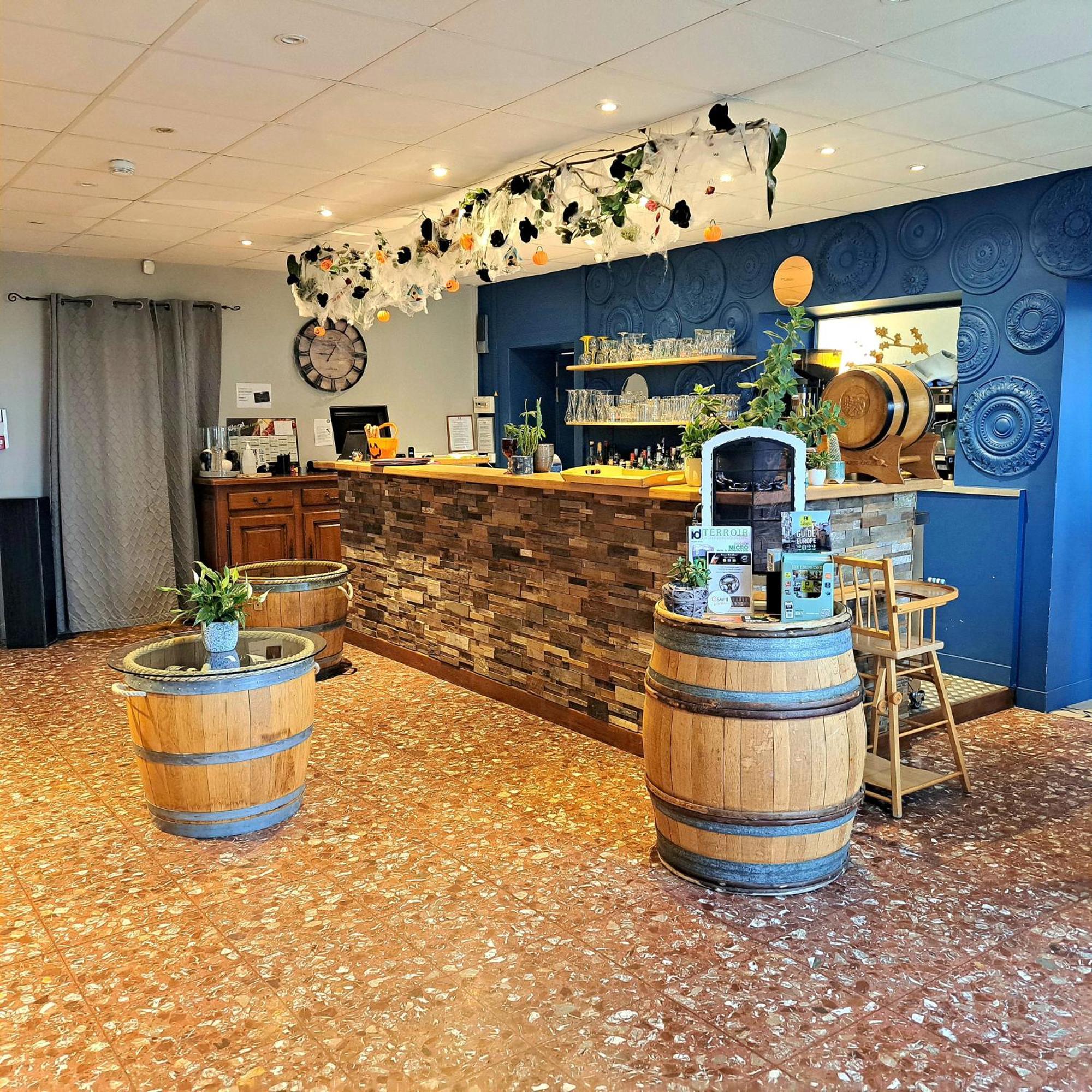 Logis L'Auberge du Gros Silly-sur-Nied Exterior foto