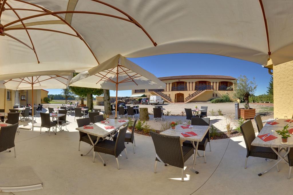 Logis L'Auberge du Gros Silly-sur-Nied Exterior foto