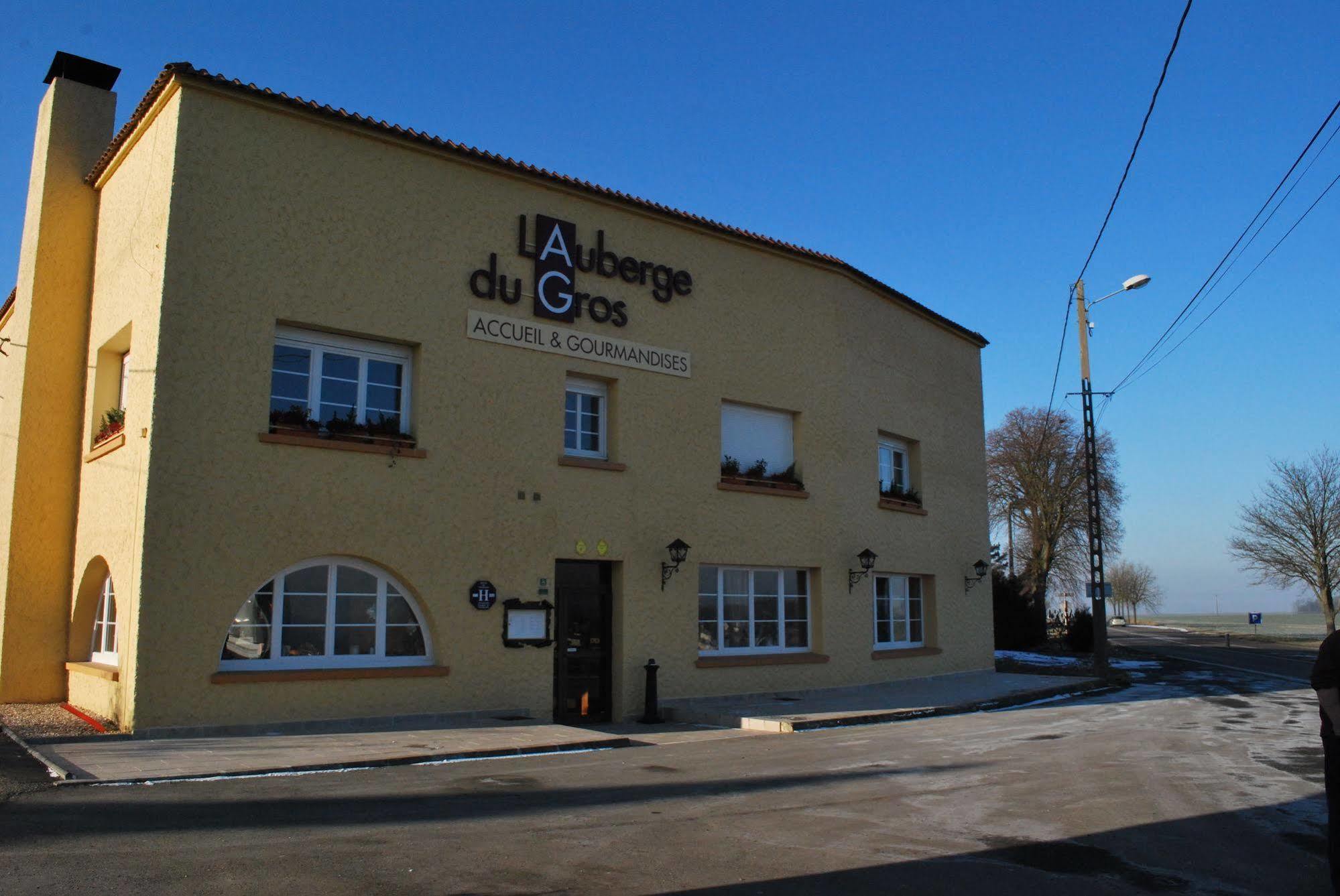 Logis L'Auberge du Gros Silly-sur-Nied Exterior foto
